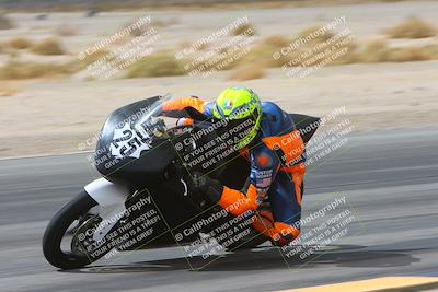 media/Mar-01-2025-Race Pace (Sat) [[ebf7b6e548]]/8-Vested (Turn 4 Inside) 11am/